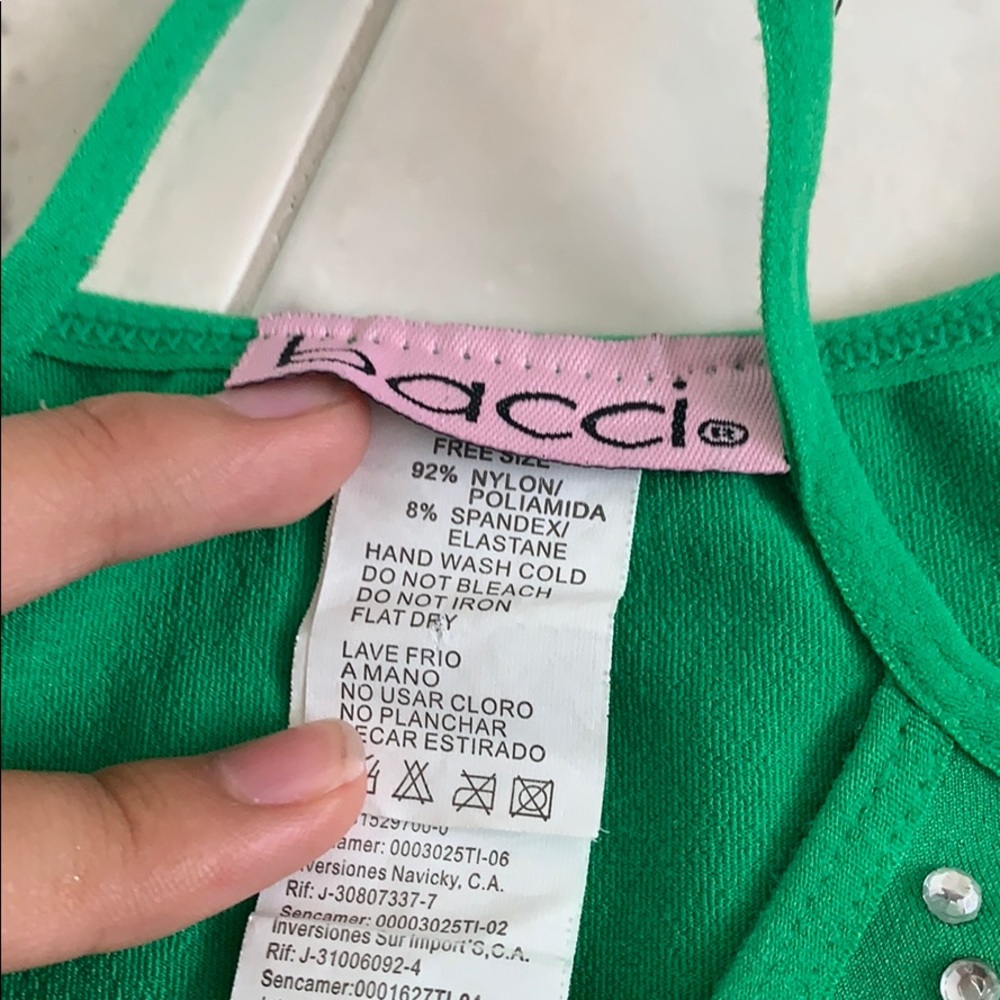 NEW SUPER SOFT Bacci Green Sequined Tank Top - Picture 4 of 5